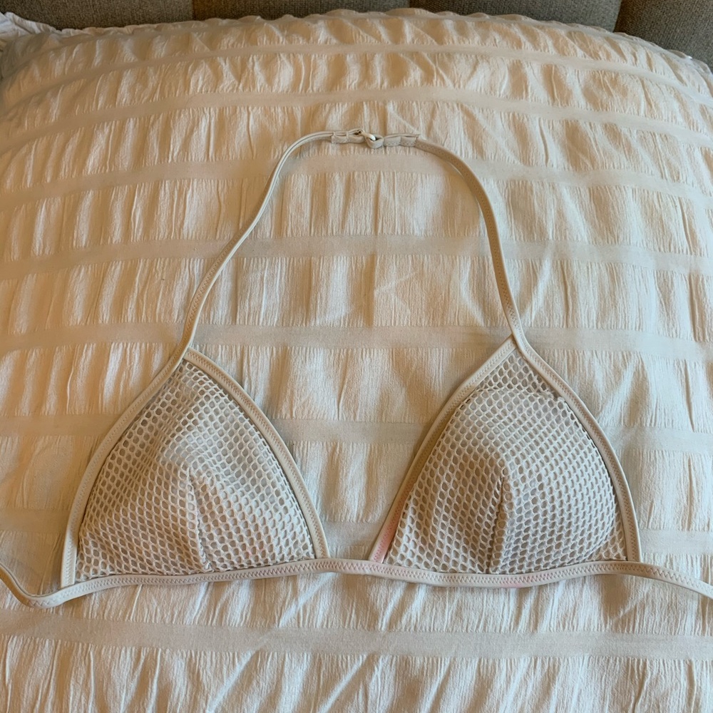 Victoria’s Secret white mesh bikini top - Picture 1 of 1
